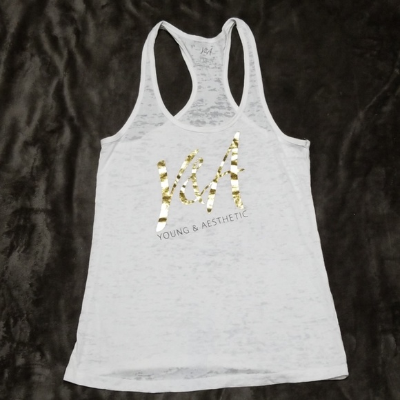 Y & A  ~ YOUNG & AESTHETIC DESIGNER TANK TOP - Picture 1 of 6